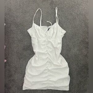White Body con dress slightly lace